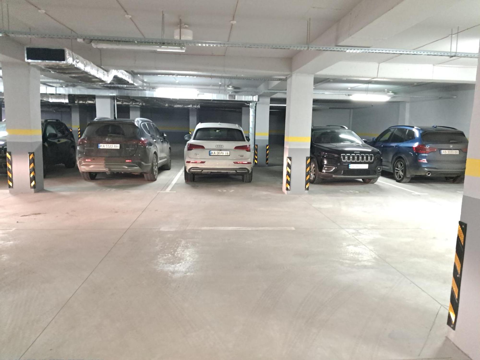 Airport 24&24 Car Parking Apartment Chisinau Ngoại thất bức ảnh