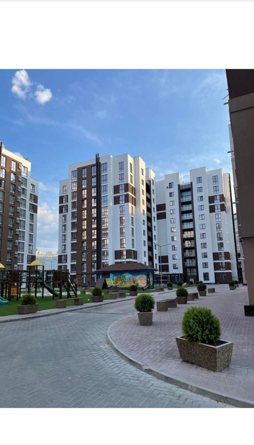 Airport 24&24 Car Parking Apartment Chisinau Ngoại thất bức ảnh